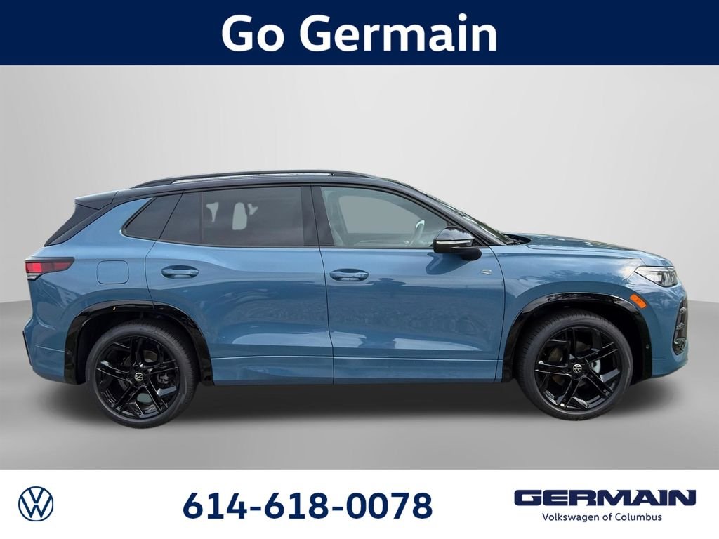 New 2026 Monterey Blue w/Deep Black Roof Volkswagen 2.0T SE R-Line Black image 4