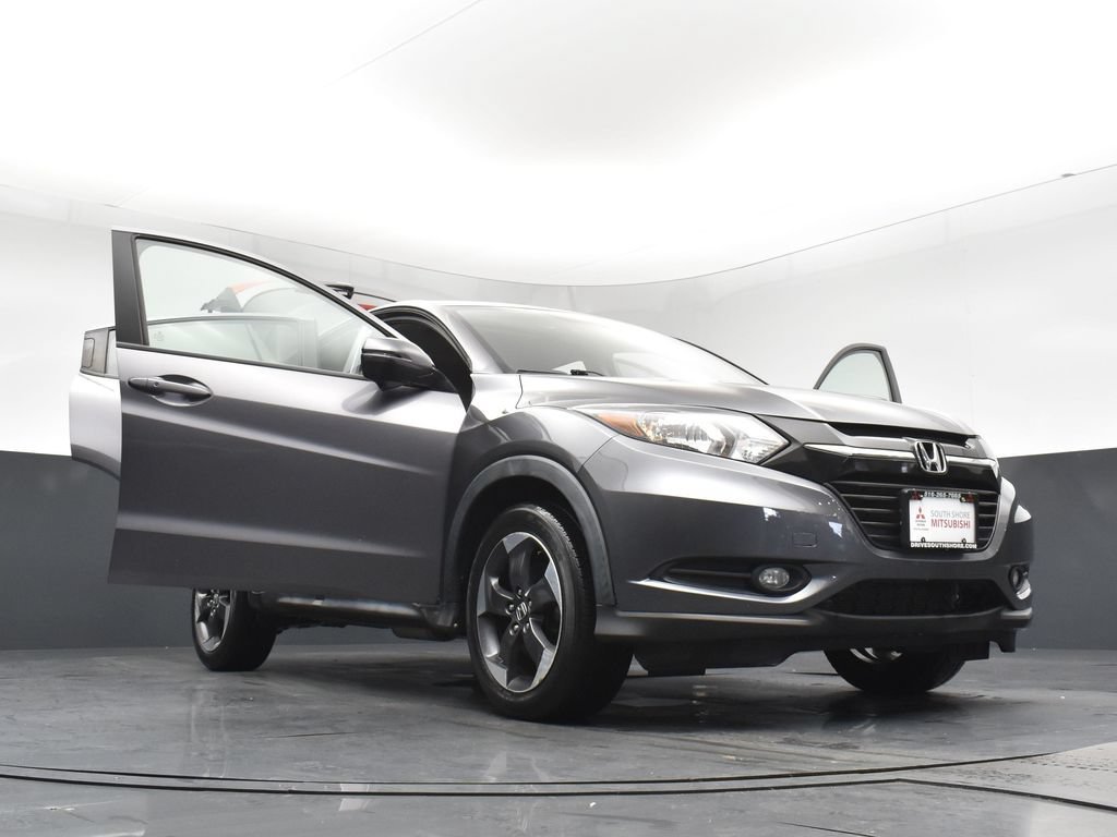 Used 2018  Honda EX image 28