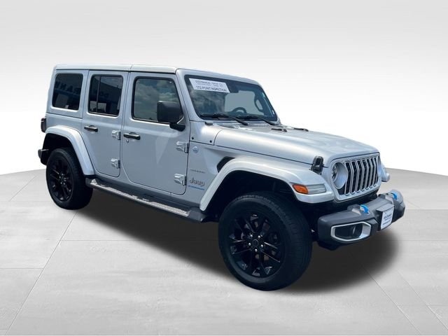 Used 2024 Silver Jeep Sahara 4xe image 7