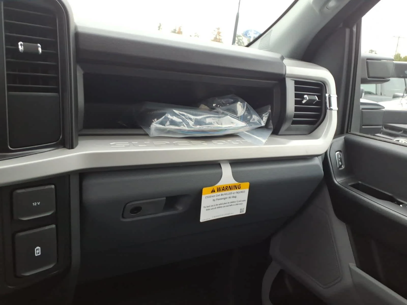 2026 Ford F-350 Super Duty Chassis Cab XL - Photo 38