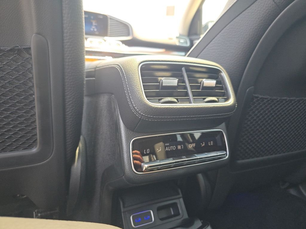 New 2026 Polar White Mercedes-Benz GLS 450 image 27