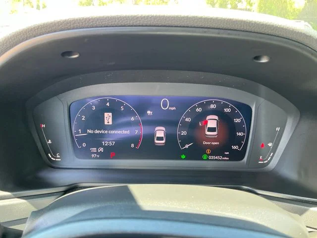 Certified Used 2023  Honda LX image 15