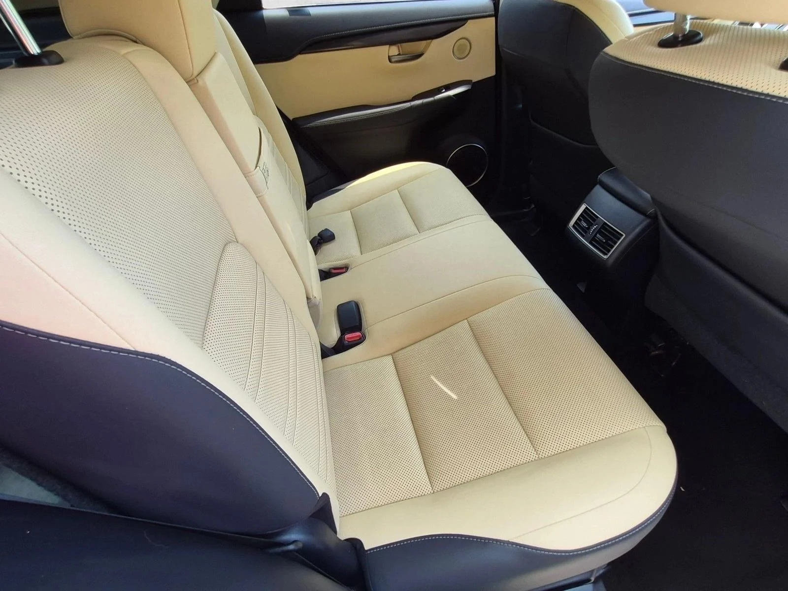 Used 2018 Eminent White Pearl Lexus NX 300 image 19