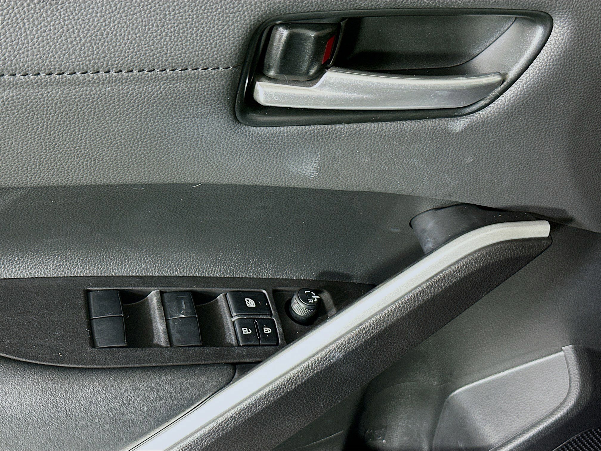 Used 2025 Blue Toyota Hybrid XSE image 14
