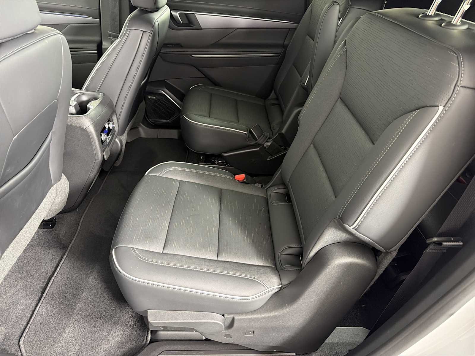 2026 Buick Enclave Sport Touring - Photo 20