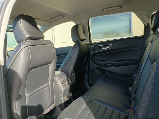 Used 2024 White Ford SEL image 6
