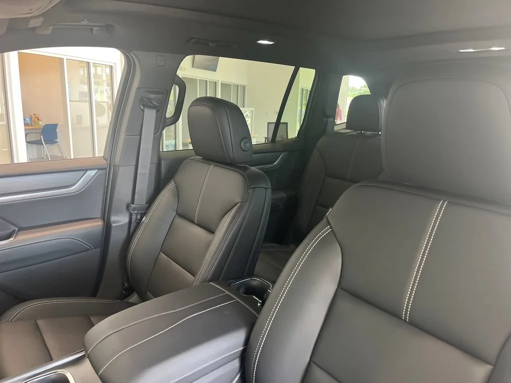 2026 GMC Acadia Elevation - Photo 12