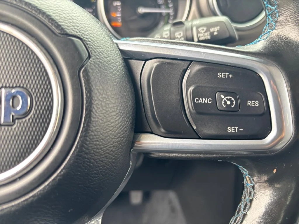 Used 2021 Gray Jeep Unlimited Rubicon 4xe image 36