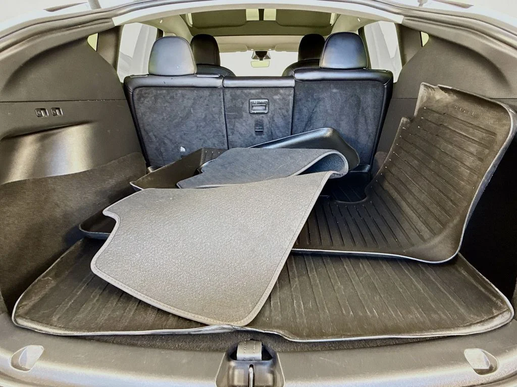 Used 2022 White Tesla Performance image 27