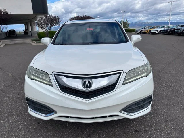 Used 2017 Diamond White Pearl Acura Base image 3