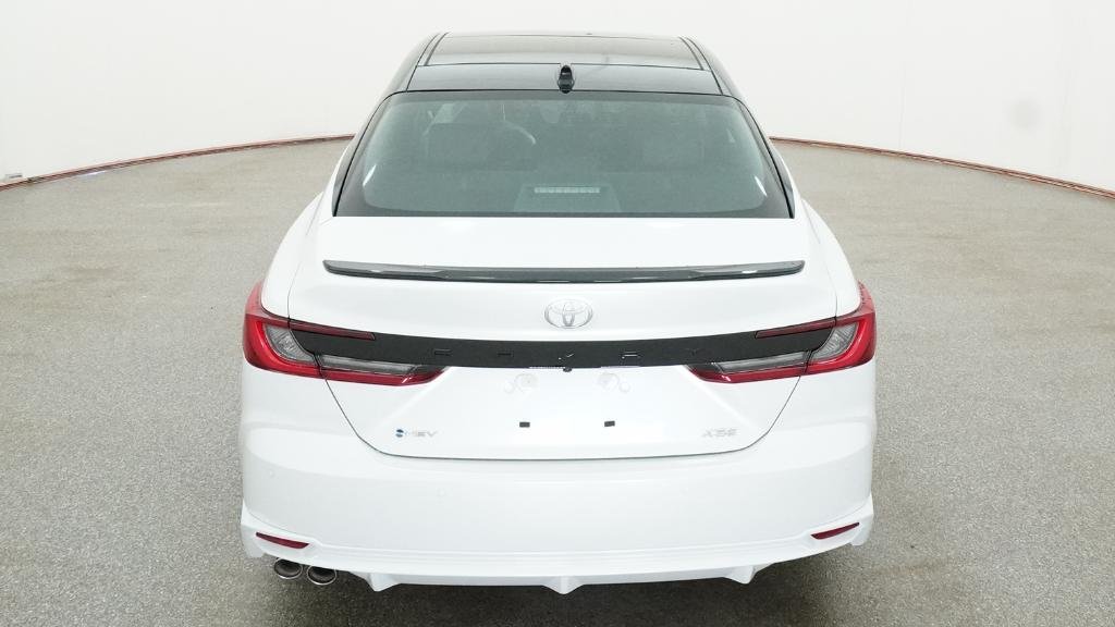 New 2026 Wind Chill Pearl with Midnight Black Metallic roof Toyota XSE image 11