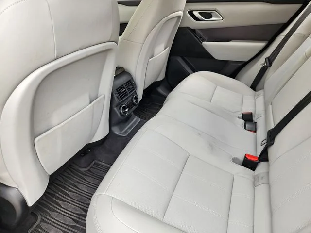 Used 2025 Black Land Rover Dynamic SE image 28
