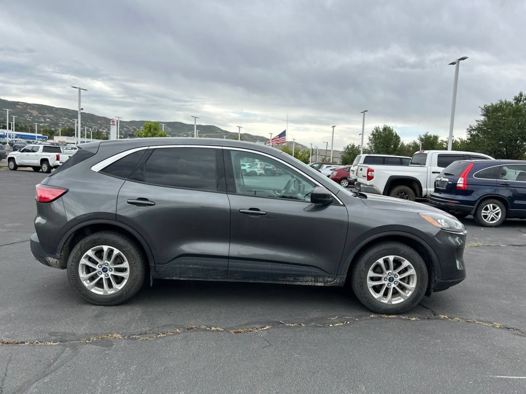 Used 2020 Magnetic Ford SE image 4