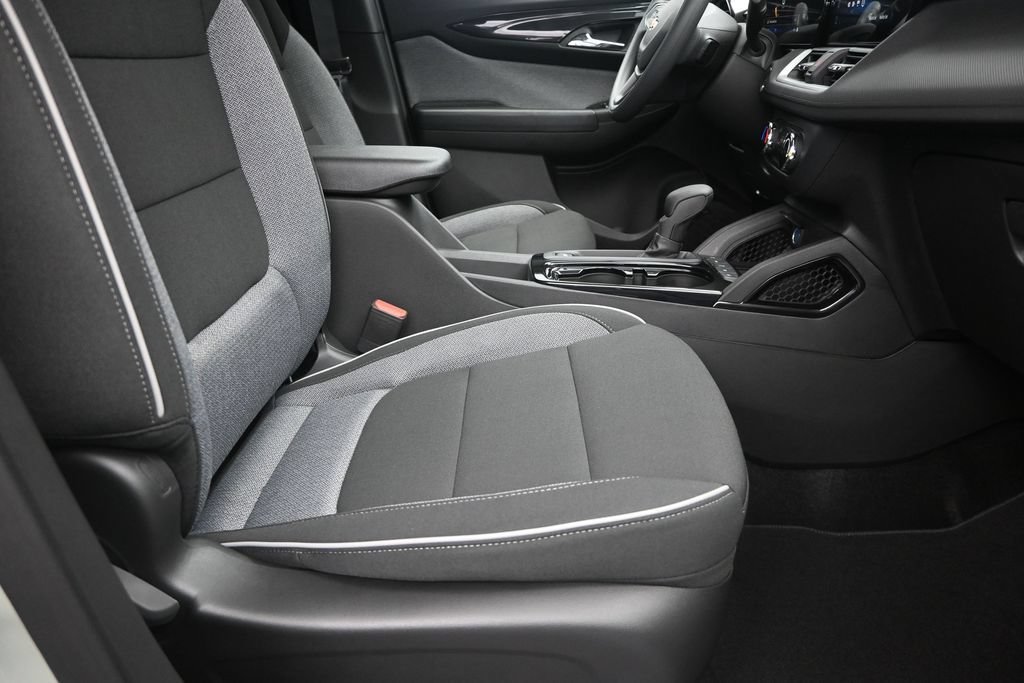 2026 Chevrolet Trailblazer LS - Photo 22
