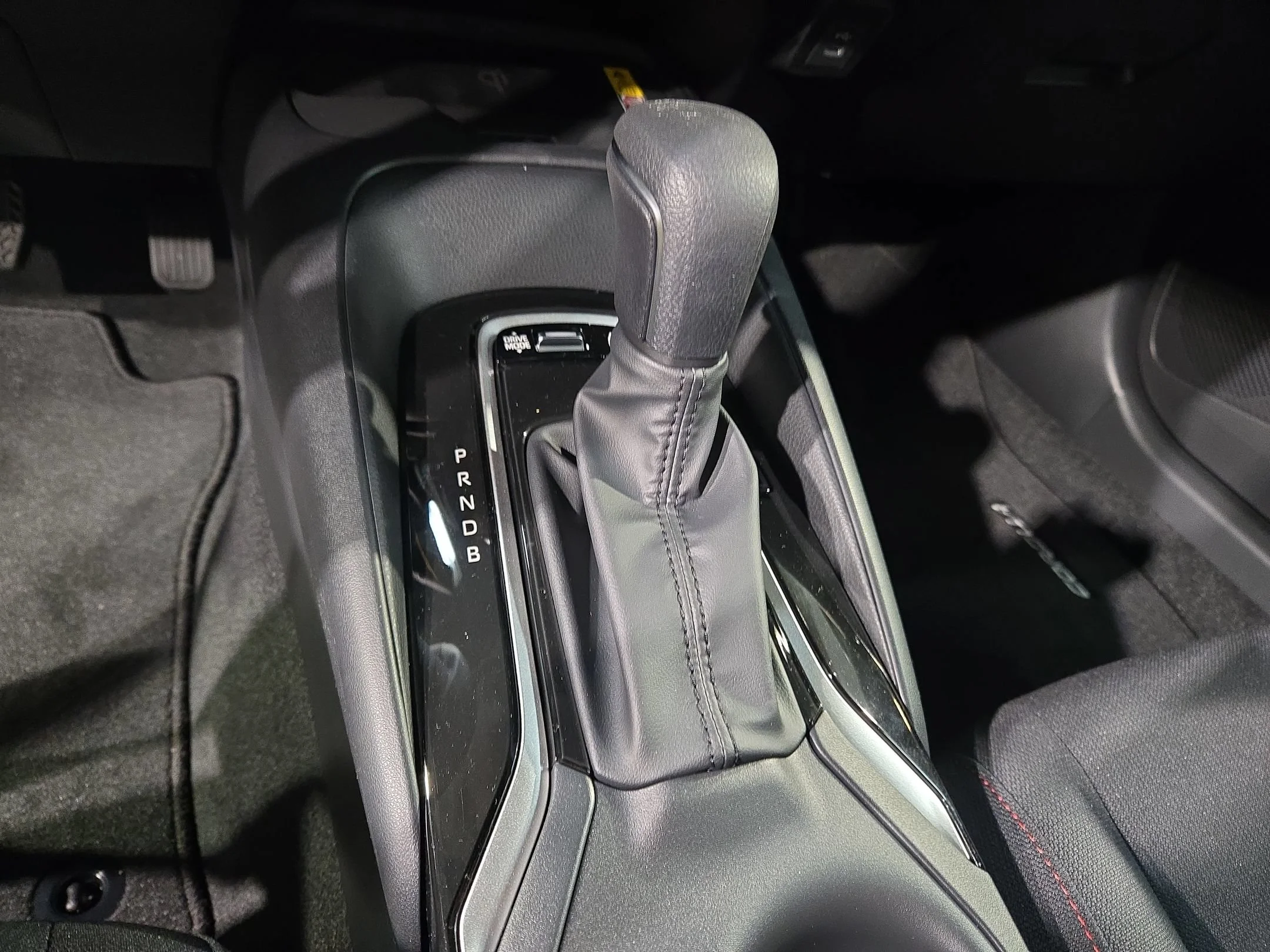 New 2027 Celestite Toyota Hybrid SE image 21