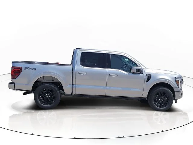 New 2026 Silver Metallic Ford Platinum image 4