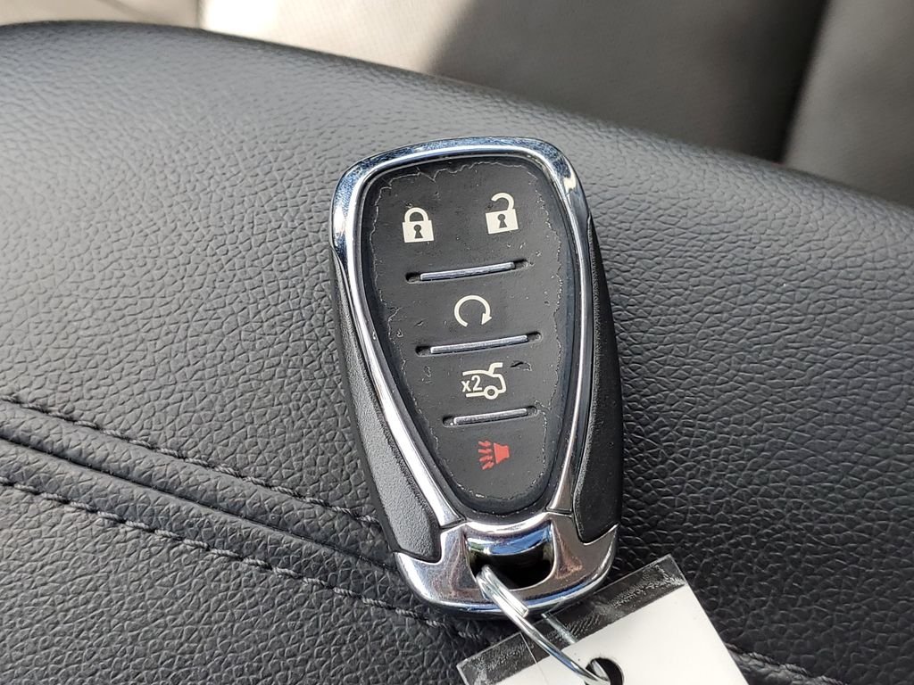 Used 2019 Blue Chevrolet Premier image 31