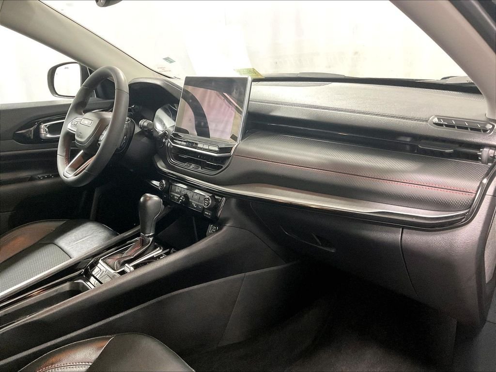 Used 2022 Black Jeep Trailhawk image 14