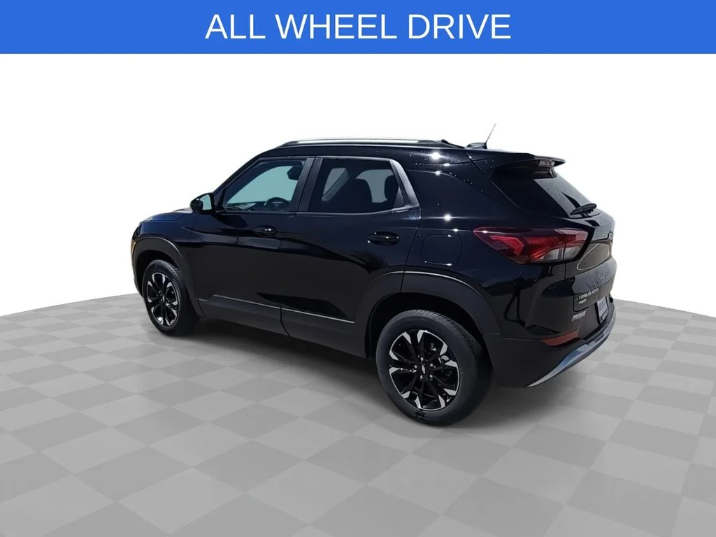 Used 2023 Black Chevrolet LT image 6