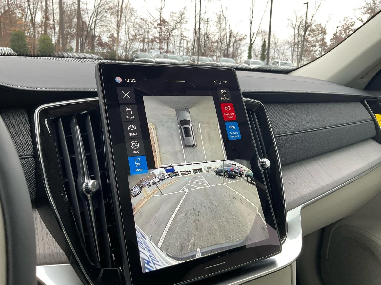 2026 Volvo XC90 Ultra - Photo 27