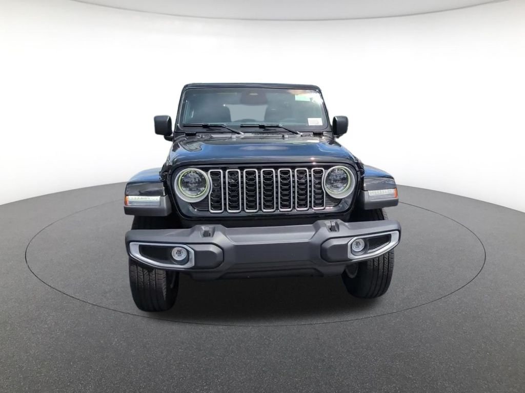 New 2026 Black Clear-Coat Exterior Paint Jeep Sahara image 3