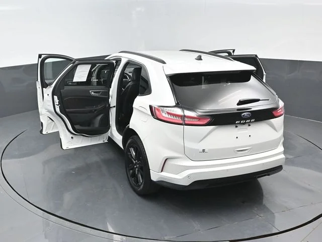 2024 Ford Edge ST-Line - Photo 23