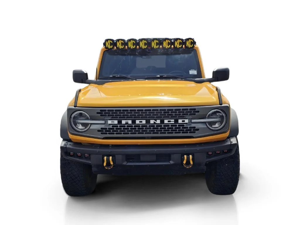 Used 2021 Cyber Orange Met Ford Base image 2