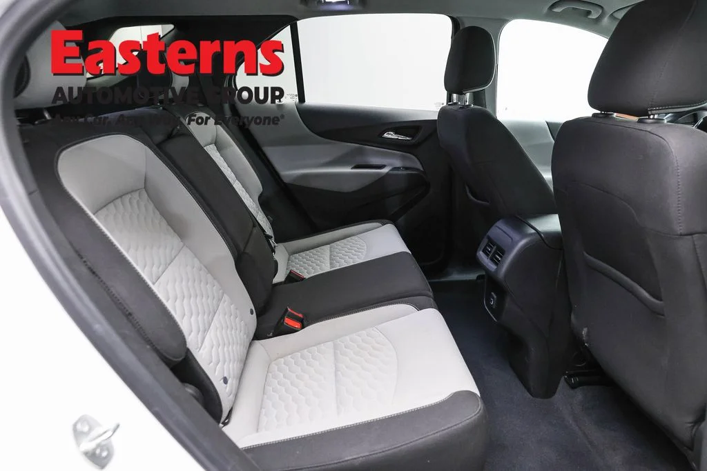 Used 2021 White Chevrolet LT image 22