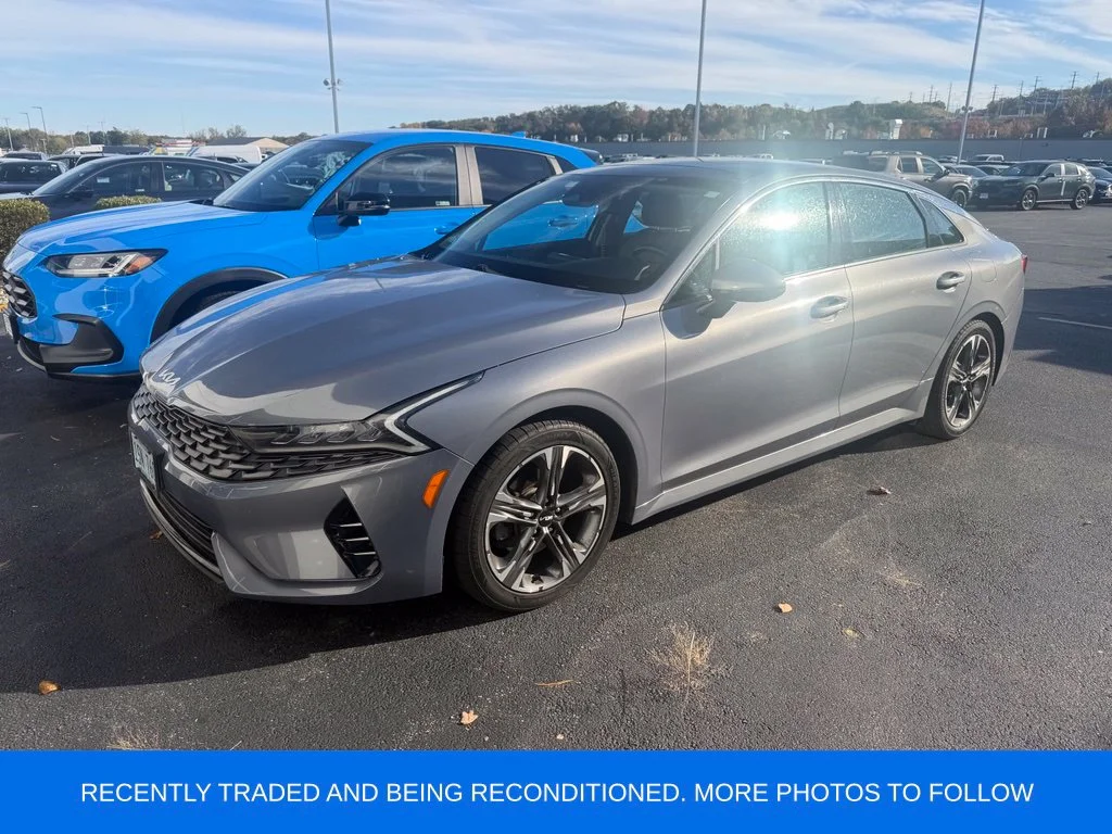 Used 2022 Silver Kia EX image 3