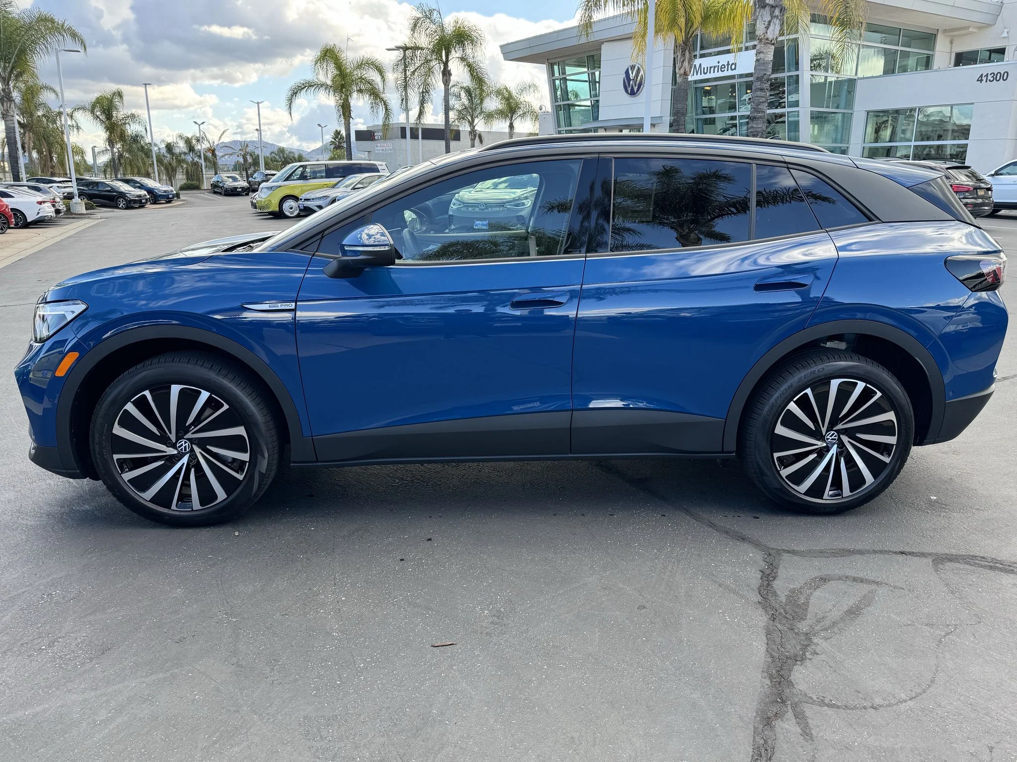 New 2026 Mountain Lake Blue Metallic Volkswagen Pro image 6