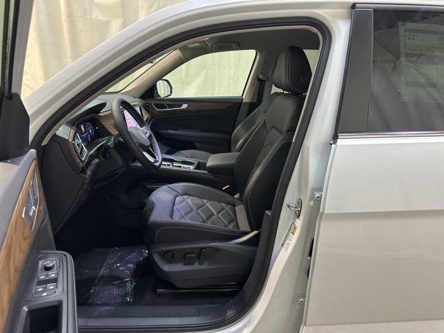 2026 Volkswagen Atlas SE - Photo 13