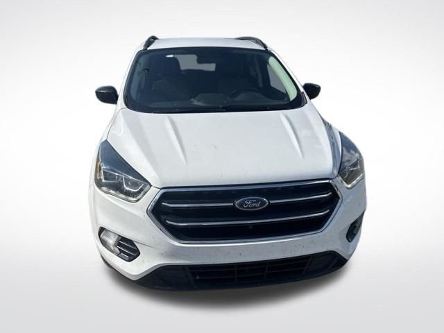 Used 2017 White Ford SE image 8