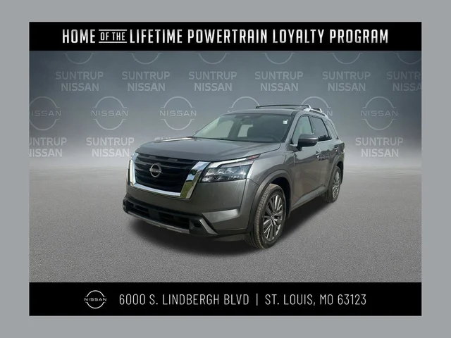 2025 Nissan Pathfinder SL