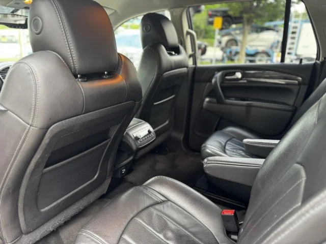 Used 2016 Quicksilver Metallic Buick Leather / Captain chairs image 19