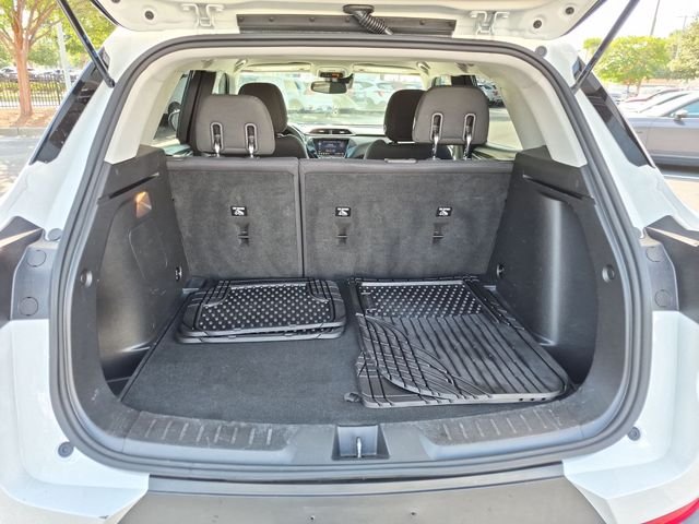 Used 2021 White Chevrolet LT image 29