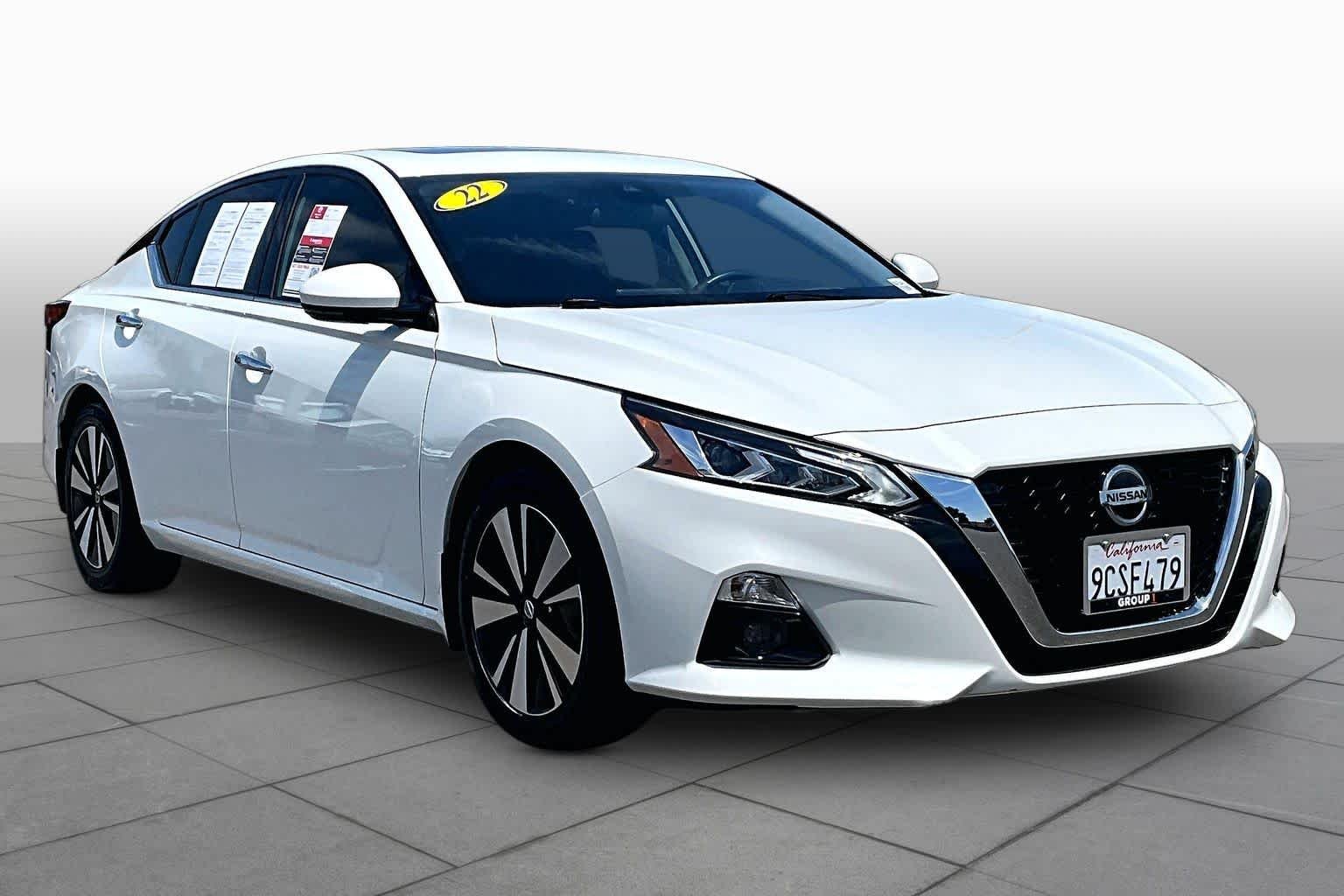 Pre-Owned 2022 Nissan Altima 2.5 SL
