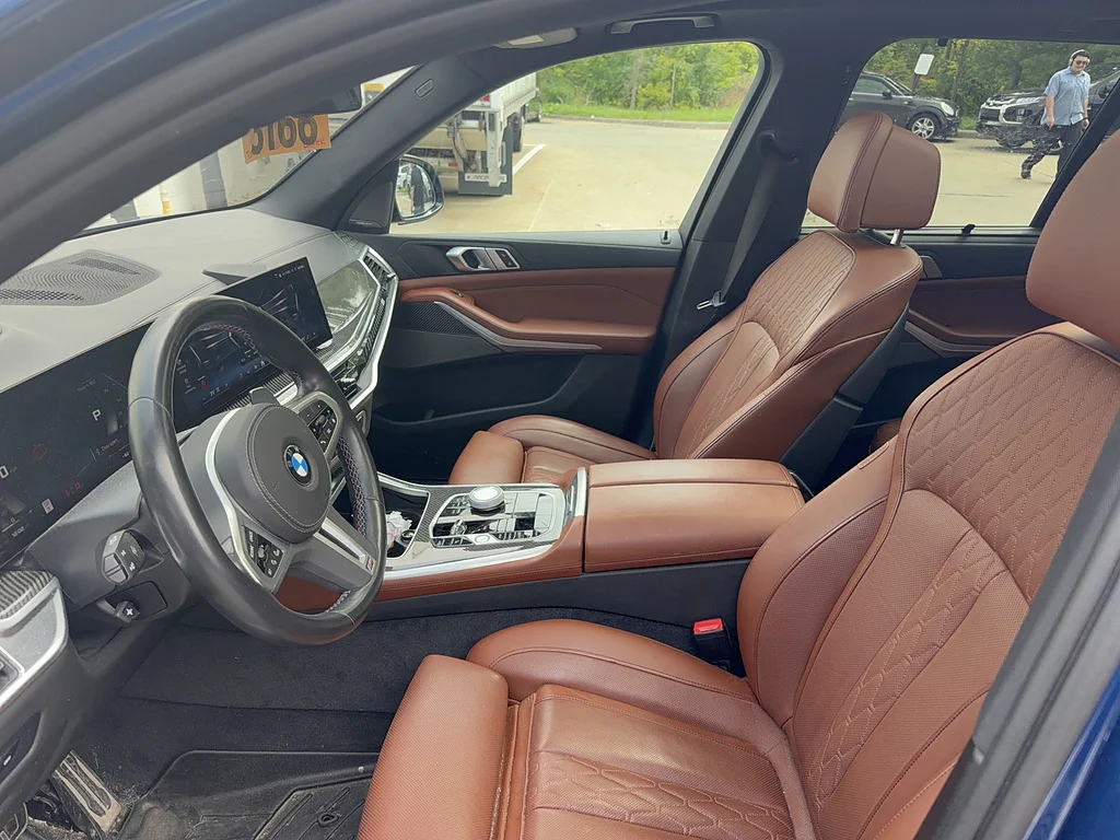 Certified Used 2024 BLUE BMW M60i image 5