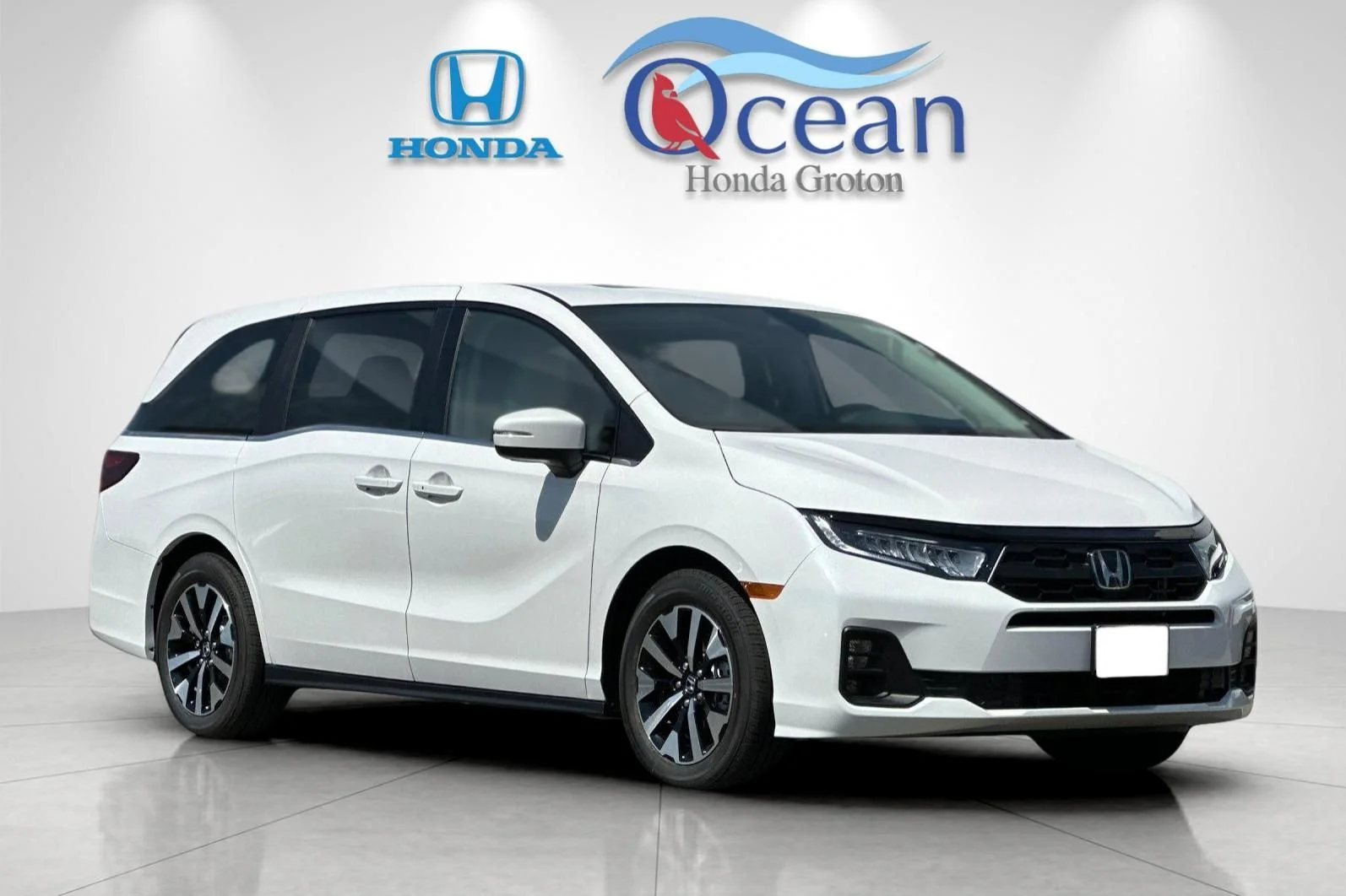 New 2026 Solar Silver Metallic Honda EX-L image 7