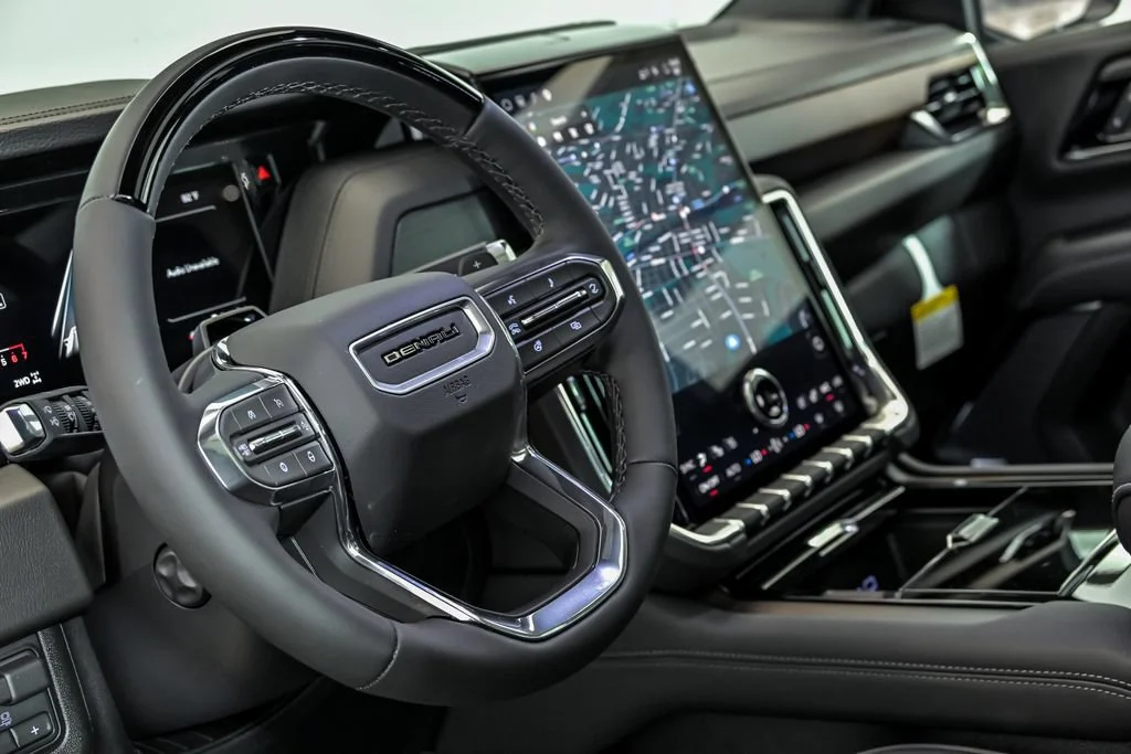 2026 GMC Yukon XL Denali - Photo 13