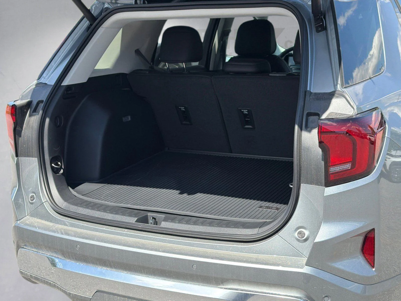 2026 GMC Terrain Denali - Photo 6