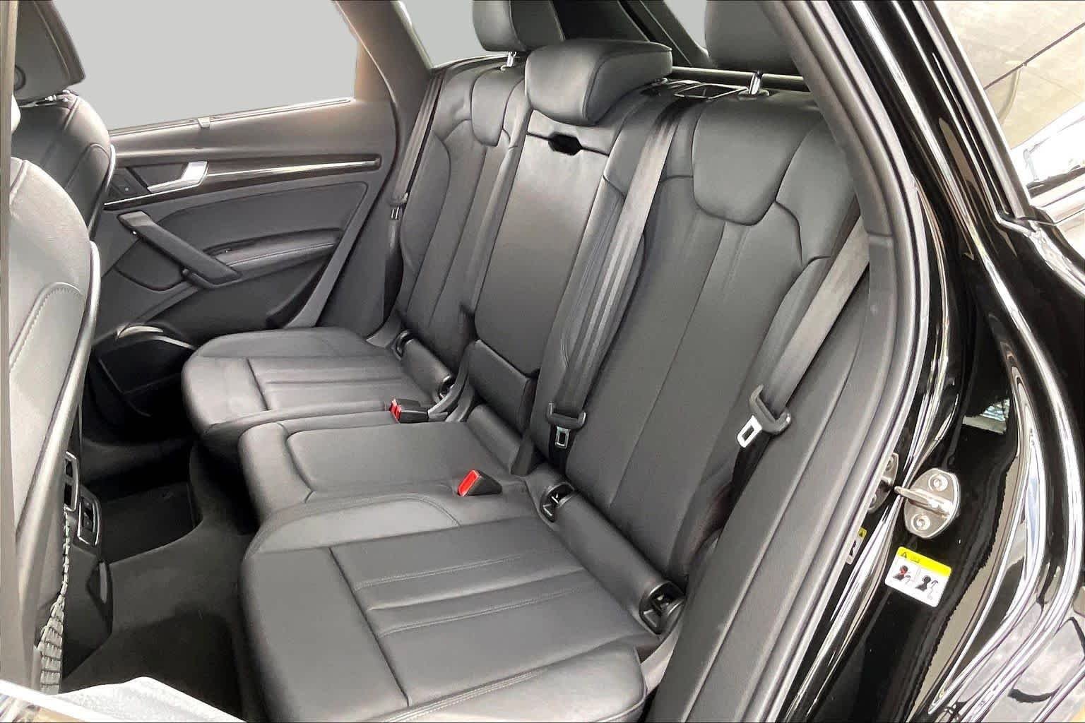 Used 2019 Mythos Black Metallic Audi Prestige image 21