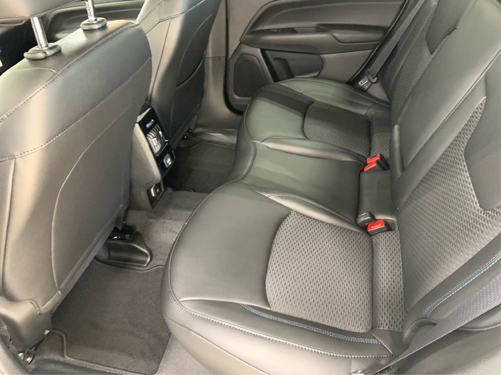 2026 Jeep Compass Latitude Altitude - Photo 10