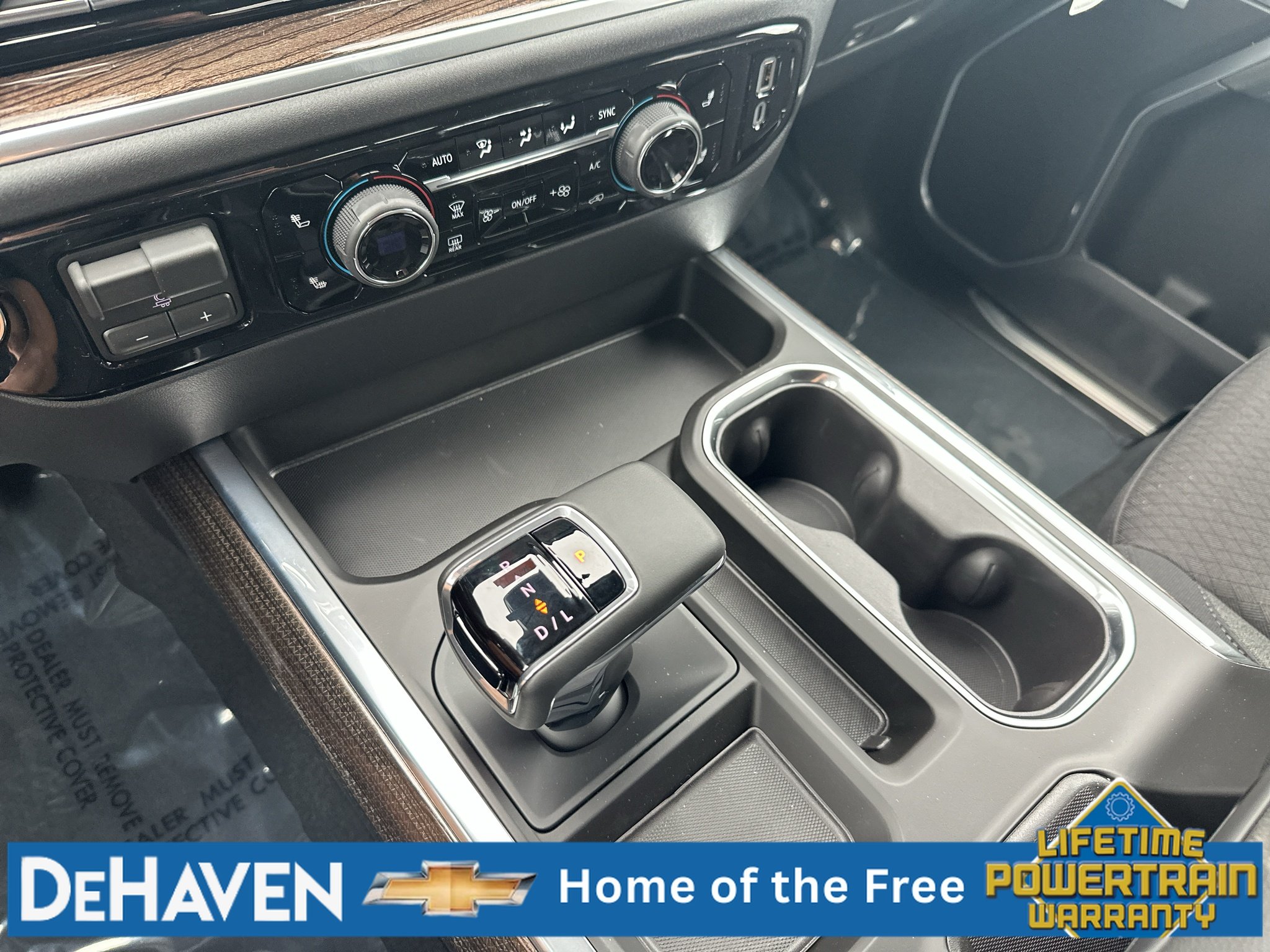 2026 Chevrolet Silverado 1500 RST - Photo 17