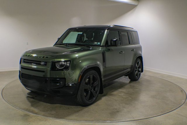 2026 Land Rover Defender 110 X-Dynamic SE