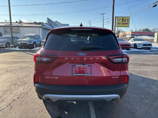New 2026 Rapid Red Metallic Tinted Clearcoat Ford Active® image 24