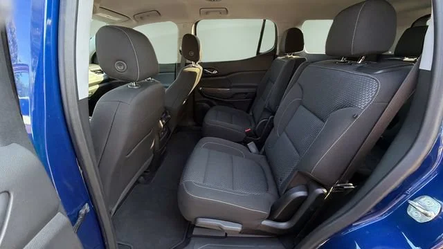 Used 2023 Ultra Blue Metallic GMC SLE image 19