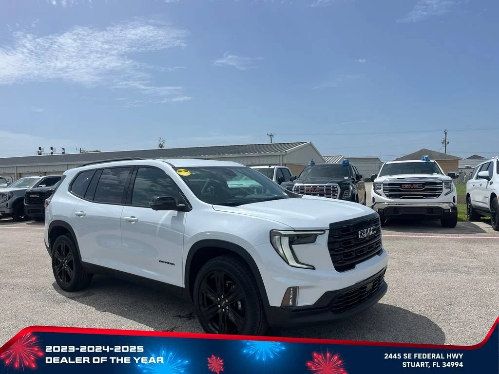 New 2026 Glacier White Tricoat GMC Elevation image 2