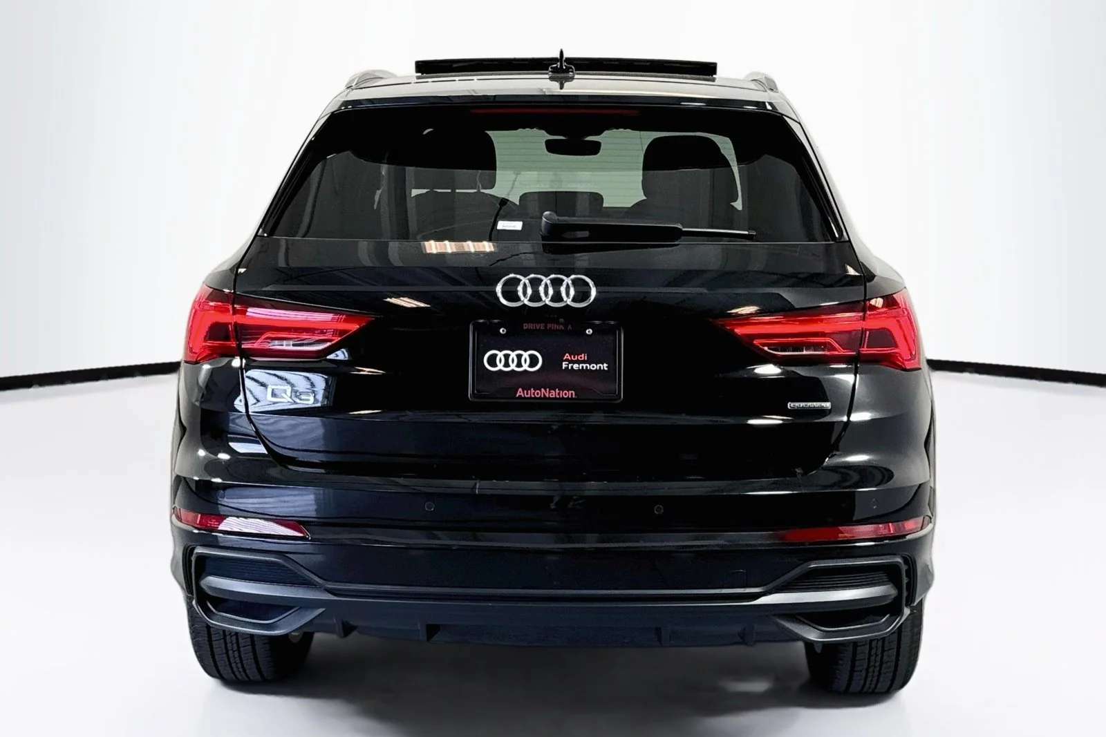 Used 2020 Black Audi S line Premium Plus image 6