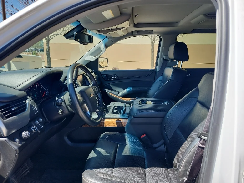 Used 2015 Summit White Chevrolet LTZ image 17