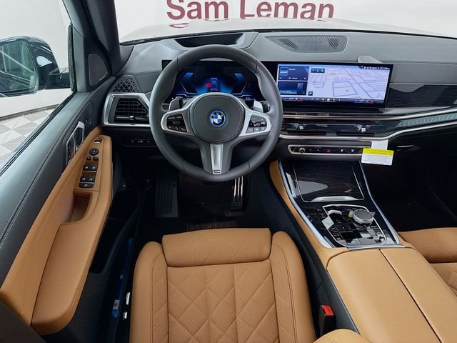 New 2026 Black Sapphire Metallic BMW xDrive50e image 24